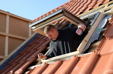 Pose de fenêtres de toit Velux à Hailles